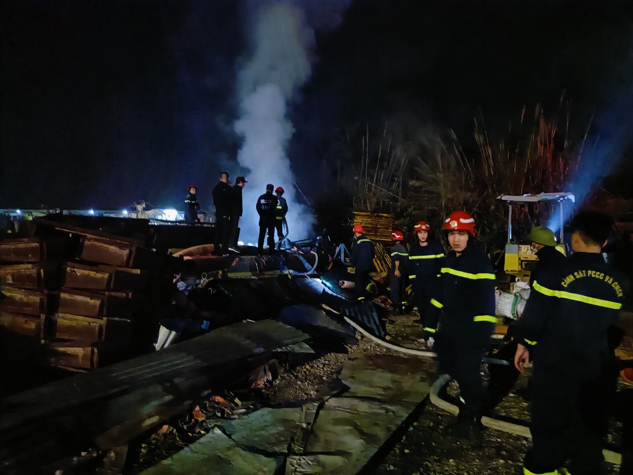 Thông tin về vụ cháy tại bãi phế liệu ở xã Lập Lễ, huyện Thủy Nguyên